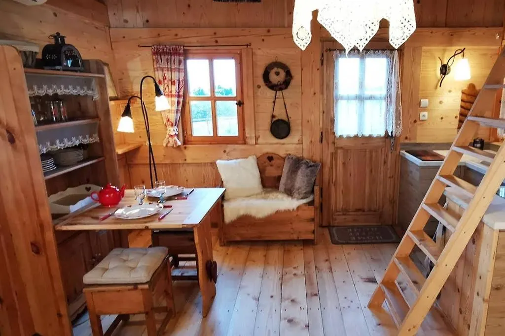 Au Petit Chalet Avec Son Spa - Escapade En Amoureux ! Cruet