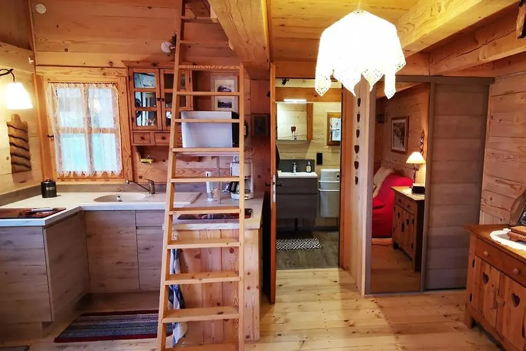 Au Petit Chalet Avec Son Spa - Escapade En Amoureux ! Cruet