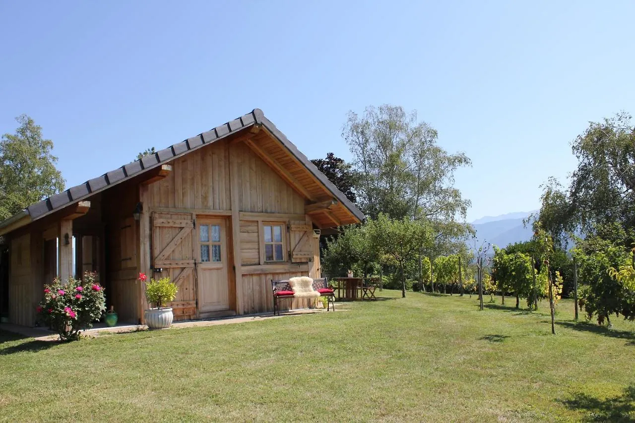 Au Petit Chalet Avec Son Spa - Escapade En Amoureux ! Cruet