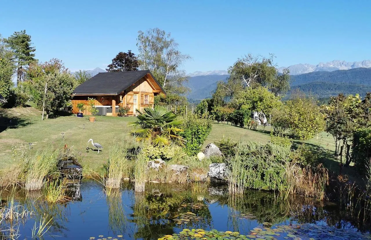 Au Petit Chalet Avec Son Spa - Escapade En Amoureux ! Cruet France